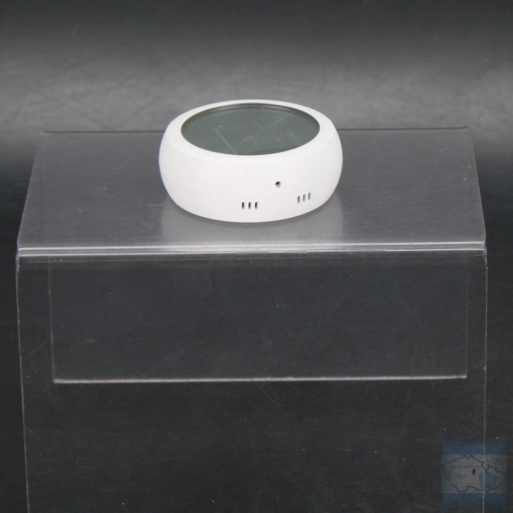Rozbaleno Tuya ZigBee teploměr Smart Life vlhkoměr